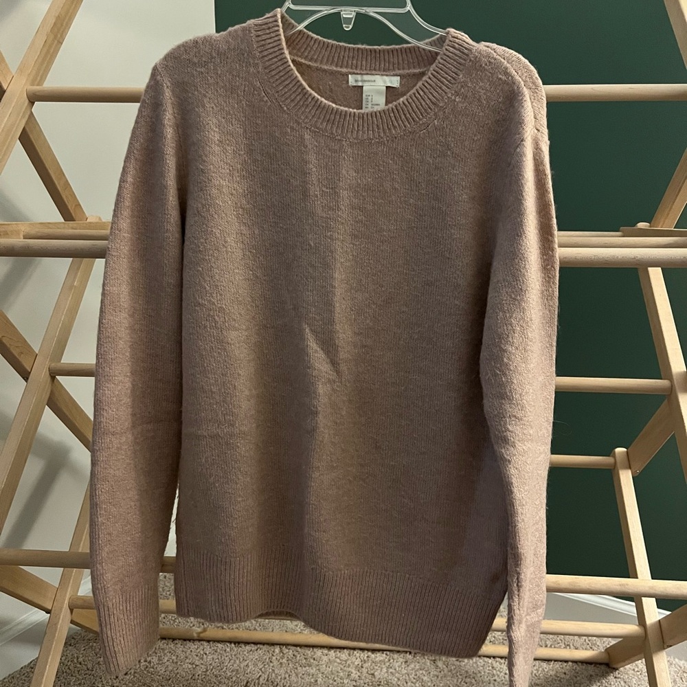 H&M Men's Beige Crewneck Sweater